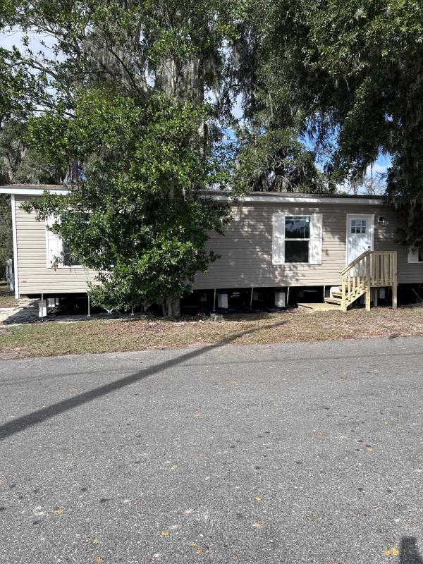 Photo 1 of 2 of home located at 6787 SE 125th St Lot 41 Belleview, FL 34420