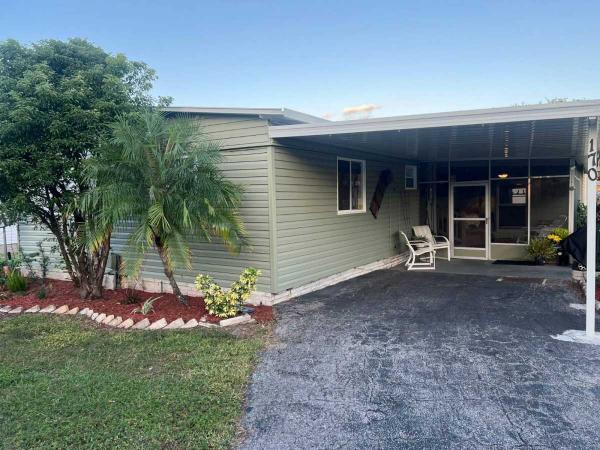 Photo 2 of 2 of home located at 170 Camellia Drive Leesburg, FL 34788