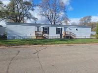 2000 Fairmont Manufactured Home