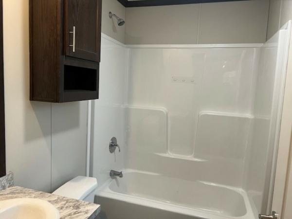 2023 Skyline 33C820 Mobile Home