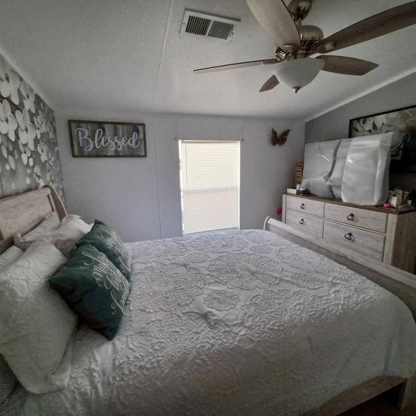 2001 Mobile Home