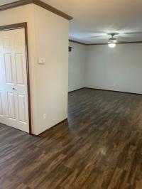 2017 EAGLE RIVER LC -785428  Home