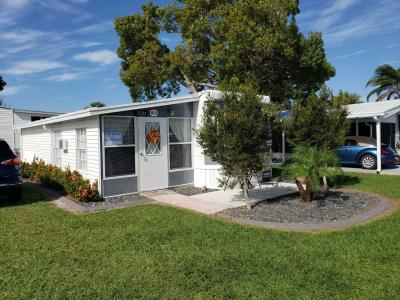 Photo 4 of 23 of home located at 37285 Silver Lake Rd. Lot#R08 Avon Park, FL 33825