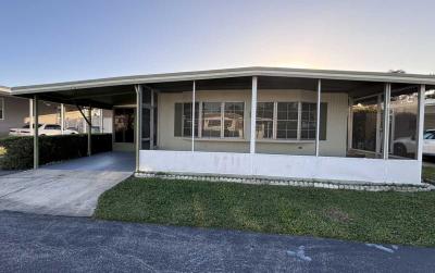 Mobile Home at 37 A Dale Dr Tavares, FL 32778