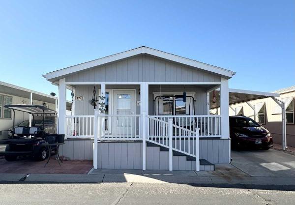 2001  Mobile Home For Sale