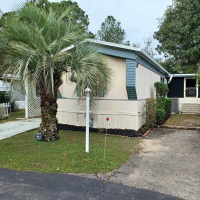 Mobile Home at 9854 Violet Circle Navarre, FL 32566