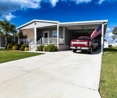 Mobile Home at 1433 Whispering Pines Loop Frostproof, FL 33843