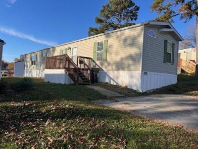 Mobile Home at 5611 Cliff Barnes Dr Lot Cb5611 Knoxville, TN 37921