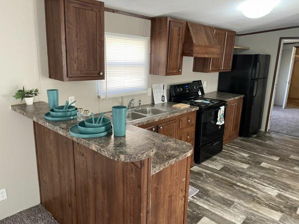 2012 Clayton Homes Inc Yes Mobile Home