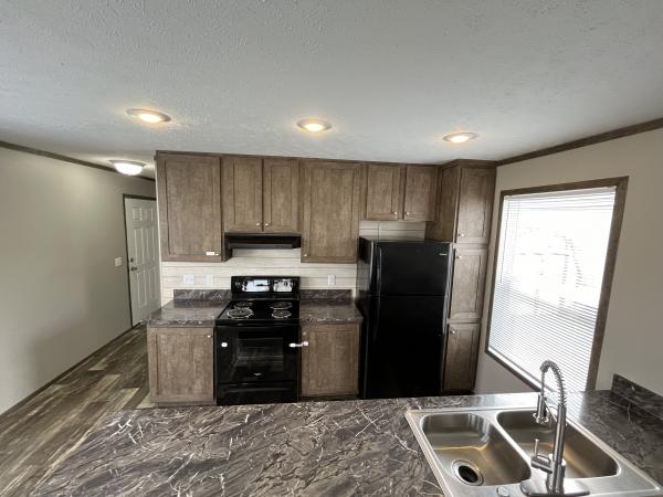 2020 Clayton - Wakarusa Mobile Home