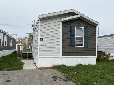 Photo 4 of 34 of home located at 10694  East St Rt 762, #74 #74M Lockbourne, OH 43137