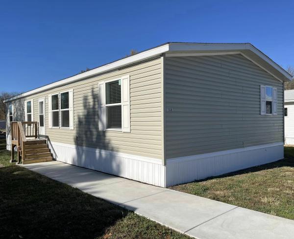 2023 Clayton - Wakarusa Mobile Home