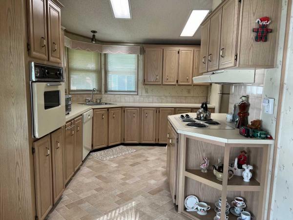 1989 Palm Harbor Manufactured Home