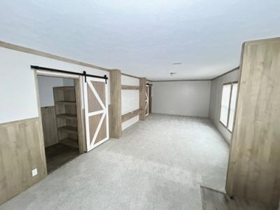 Photo 4 of 13 of home located at 626 Cottontail Dr Crosby, TX 77532