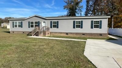 Mobile Home at 387 Hales Branch Dr Roanoke Rapids, NC 27870