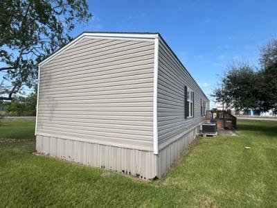 Mobile Home at 1600 Dickinson Ave T Dickinson, TX 77539