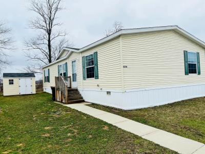 Photo 5 of 6 of home located at 4570 Tudor Ln. Jackson, MI 49201