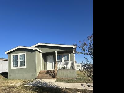 Mobile Home at 134 Alhambra Dr. San Marcos, TX 78666