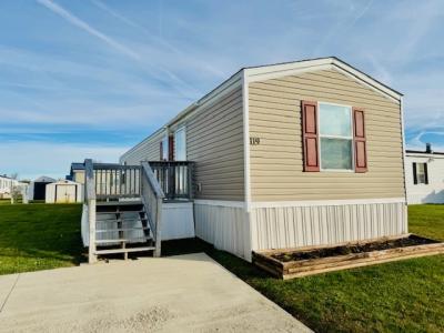 Mobile Home at 501 Gunntown Rd Lot 119 Bellefontaine, OH 43311