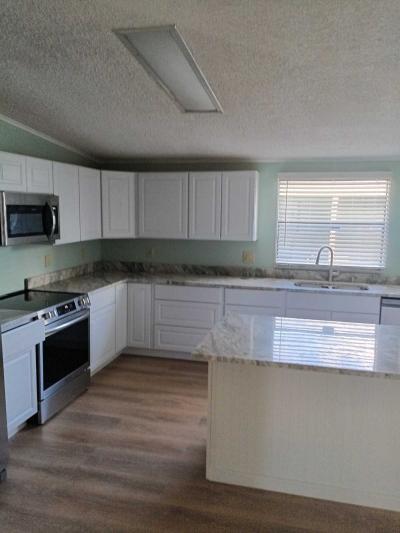 Photo 2 of 8 of home located at 2064 E Lakeview Dr Sebastian, FL 32958