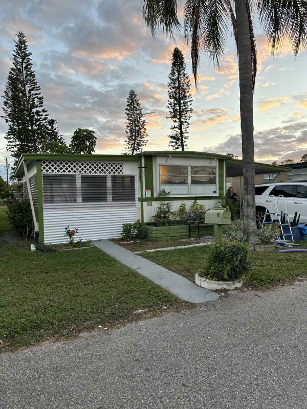 1972  Mobile Home For Sale