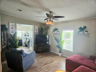 Photo 2 of 8 of home located at 6175 Seashore Drive Lantana, FL 33462