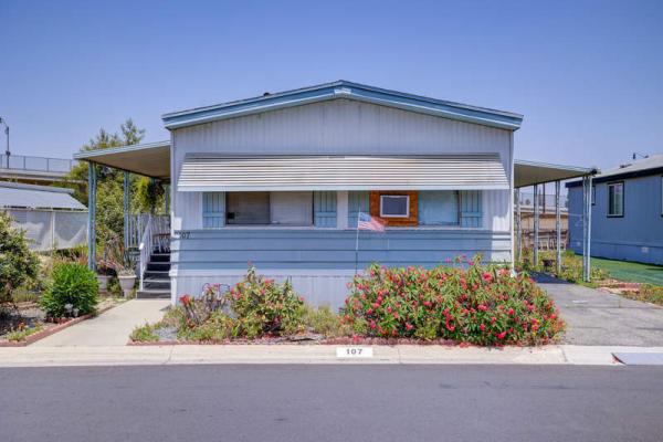 1976 Goldenwest Mobile Homes Manufactured Home