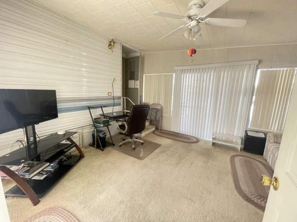 1994 GOLD Manufactured Home