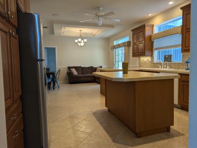 Photo 5 of 20 of home located at 1140 West Lakeview Drive Sebastian, FL 32958