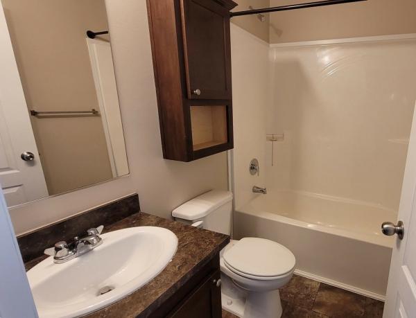2014 Clayton MI0023599144 Mobile Home