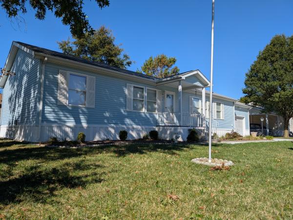 2000 NewEra Mobile Home For Sale