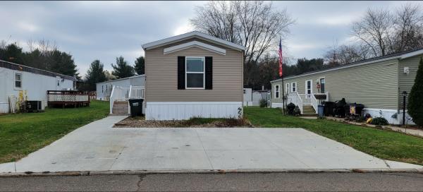 Photo 1 of 2 of home located at 4400 Melrose Drive, Lot 94 Wooster, OH 44691