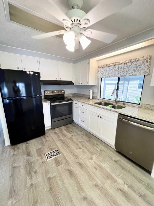 1982 Sher Manufactured Home