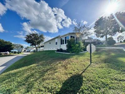 Mobile Home at 715 Couples St Lady Lake, FL 32159