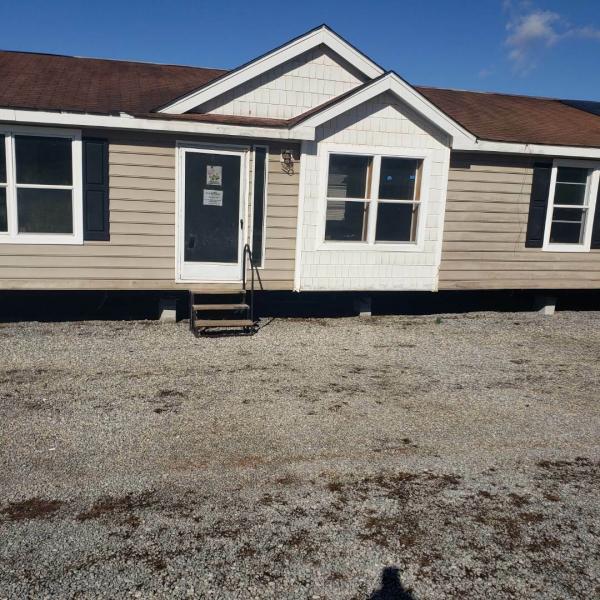 2000 Oakwood Mobile Home For Sale