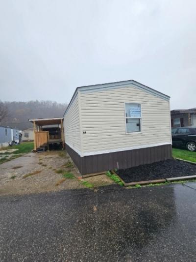 Mobile Home at 44 Callie Lane Winfield, WV 25213