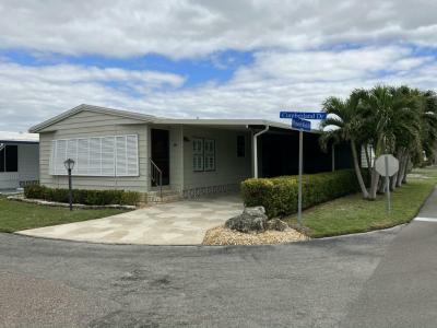 Mobile Home at 944 Cumberland Dr, #47 Naples, FL 34110