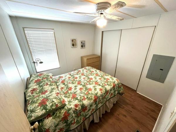 1986 BROO HS Mobile Home