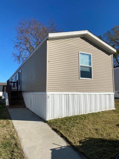 Mobile Home at 1908 E 19th St. Lot E-11 Lot E011 Lawrence, KS 66046