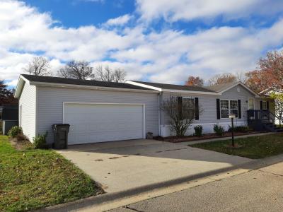 Mobile Home at 1703 New York Elkhart, IN 46514