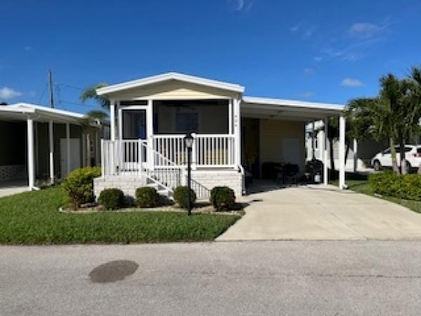 Photo 1 of 2 of home located at 406 Mimosa Court Naples, FL 34110