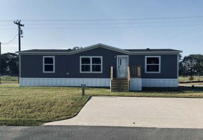 Mobile Home at 2020 Prarie Band Place Hockley, TX 77447