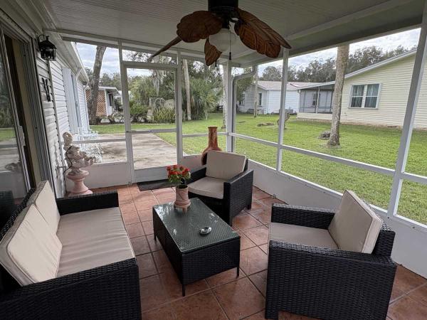 2002 Palm Harbor Manufactured Home