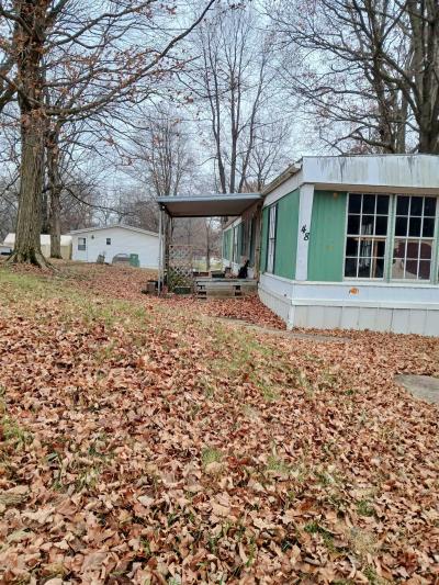 Mobile Home at 1100 W. Locust, Lot 48, Canton, IL 61520