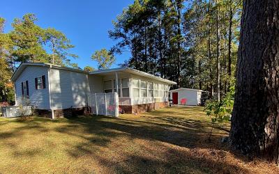 Photo 2 of 19 of home located at 3097 Palmetto Drive Garden City, SC 29576