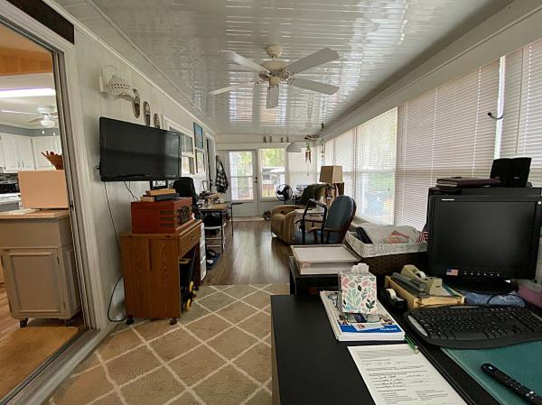 1987 VIRG VA2 Mobile Home
