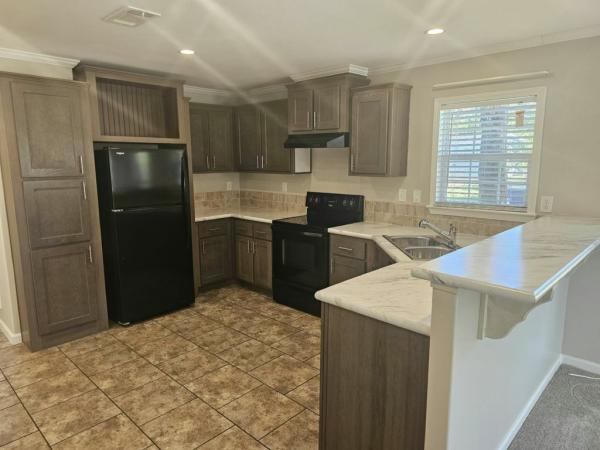 2019 CHAMPION MERIT COMMUNITY (O-S) Manufactured Home