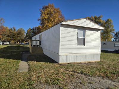 Mobile Home at 3757 N 900 W, Site 112 Cromwell, IN 46732