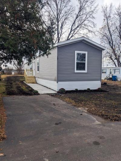 Photo 2 of 15 of home located at 523 54th Ave  #17 Saint Cloud, MN 56303