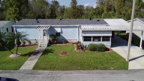 Photo 1 of 2 of home located at 58 Lake Pointe Drive Mulberry, FL 33860